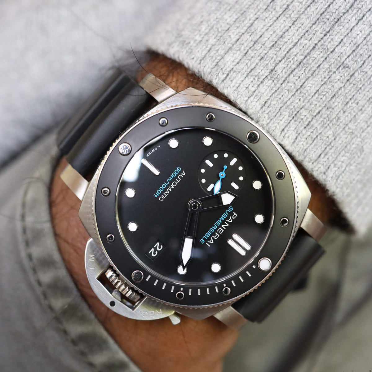 Panerai Submersible Black Dial Black Rubber 42mm Ginza Watches